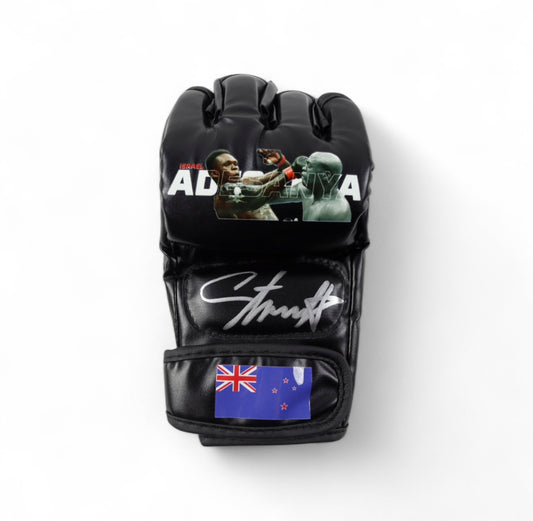 Israel Adesanya Signed Custom Australia MMA Fight Glove (Beckett)